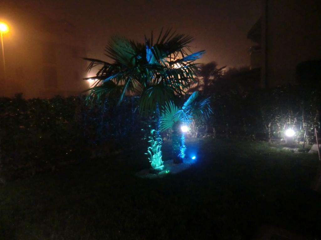 Residence Elisa Piano Terra Con Giardino E Posto Spiaggia Incluso Caorle Oda fotoğraf